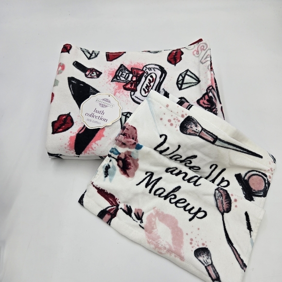 2 100% Cotton Towels & Wash Clothes, Decorative. 48x28 Towels - Picture 2 of 11